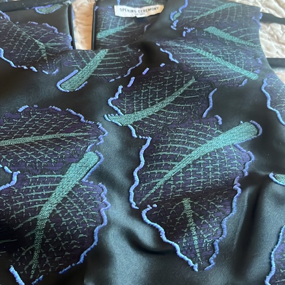 Opening Ceremony Black Top with Lead Design M - Picture 3 of 4